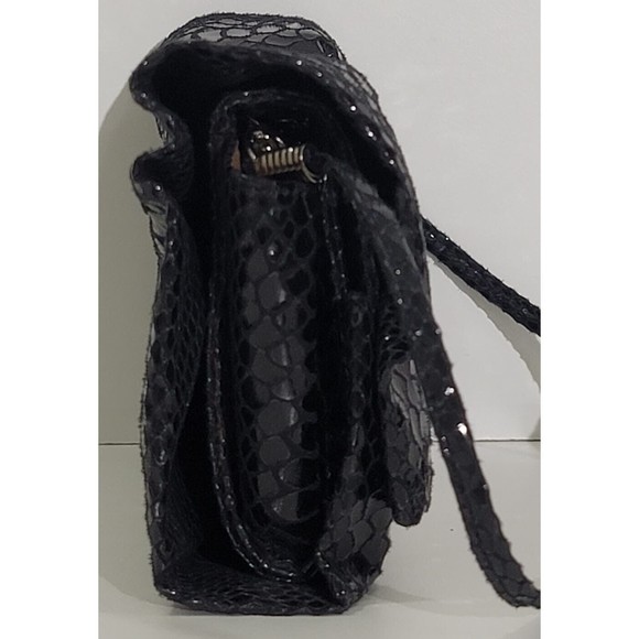 Iman Global Chic Bow Black Snakeskin Evening Clutch Huge Rhinestone - Picture 8 of 12